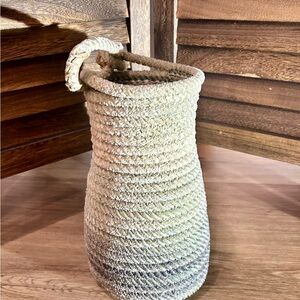 Handwoven Western Rope Basket Southwestern Ranch Cowboy Lariat Vase 5x10” Decor